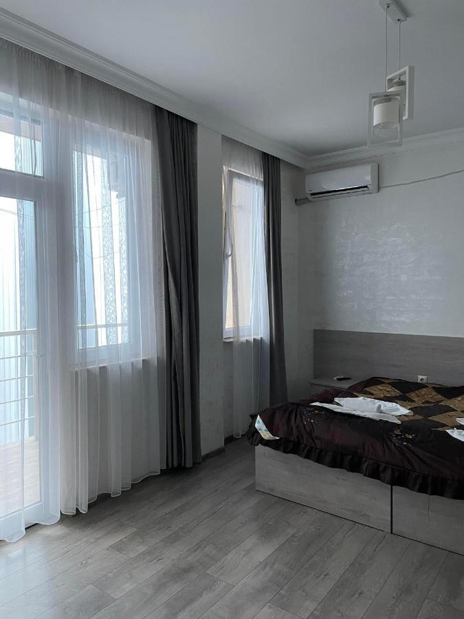 Nana'S Hotel Tchaikovsky Street 34 Batumi Exterior foto