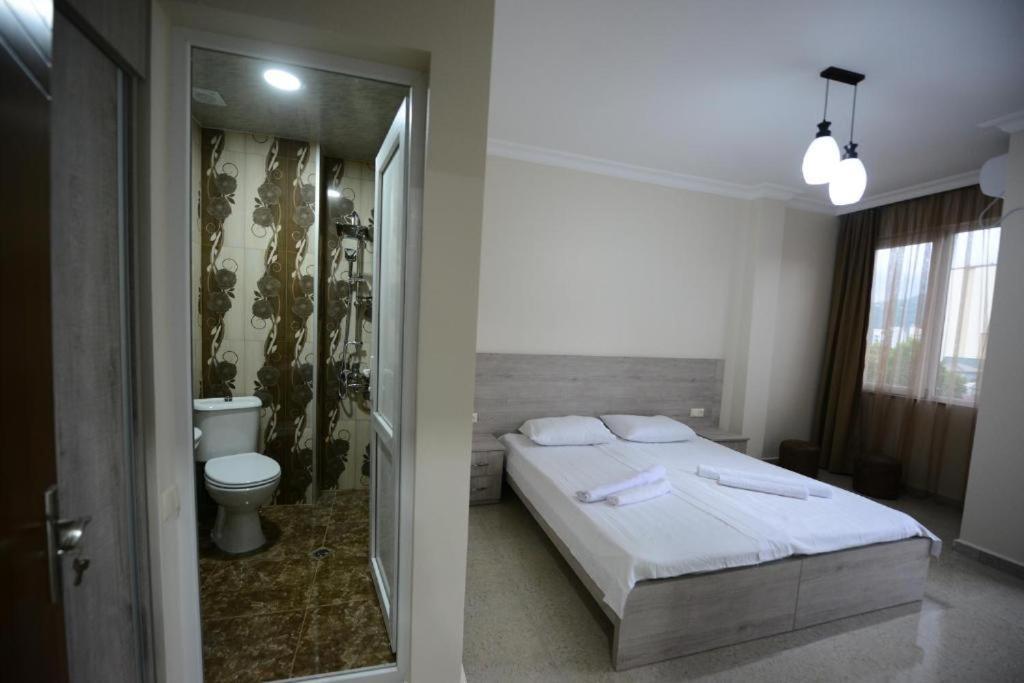 Nana'S Hotel Tchaikovsky Street 34 Batumi Exterior foto
